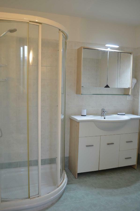 Cinzia'S Home Raffa Luaran gambar